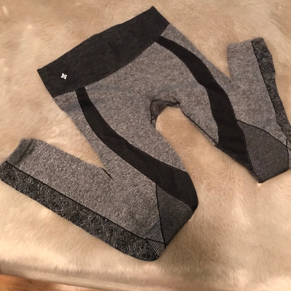 Workout pants